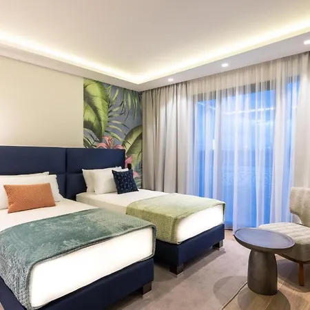 Calisi Hotel 4*